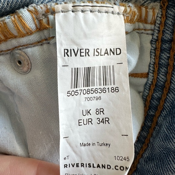 River Island distressed mom’s fit jeans with white pearls UK size 8R - Picture 11 of 11